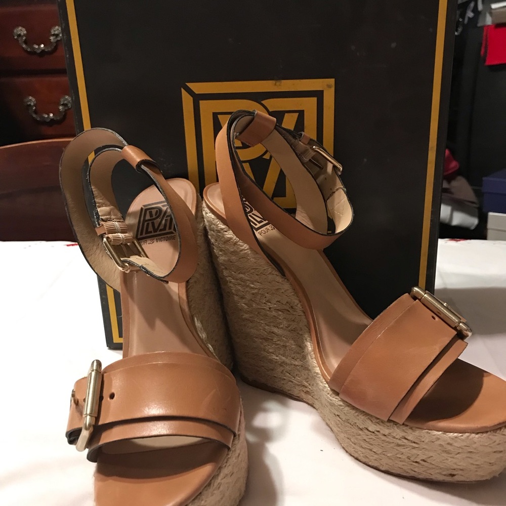 Jaclyn wedge shoes